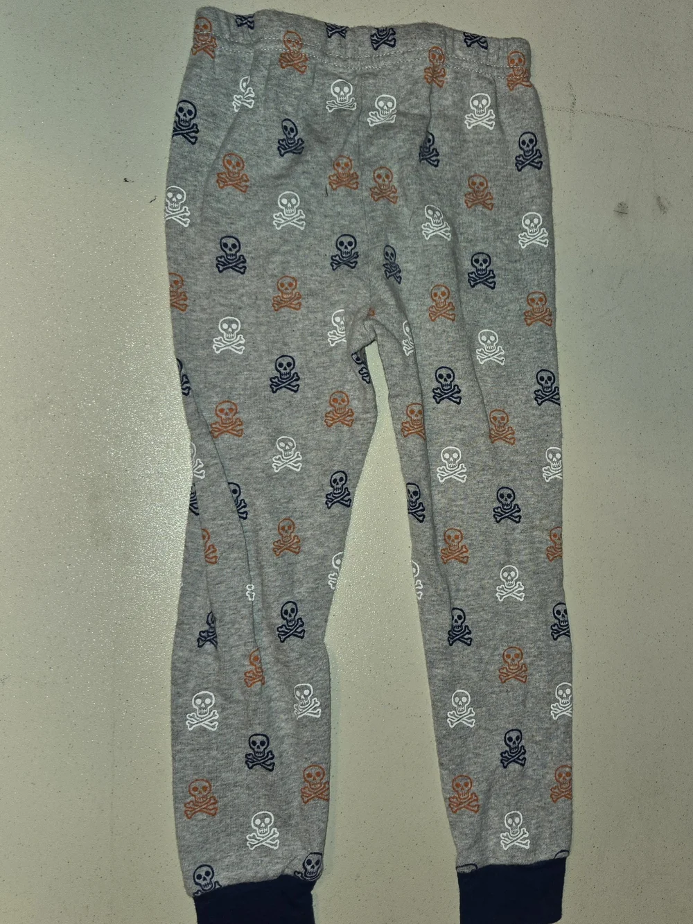 Koala kids Gray Skull & Crossbones Short Sleeve Tee - Navy Trim SZ 3T